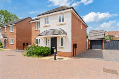 82 Robin Drive, Kibworth, LE8 0XS
