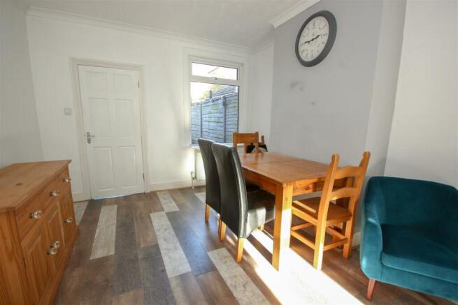 Dining Room.jpg