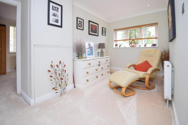 First floor landing/