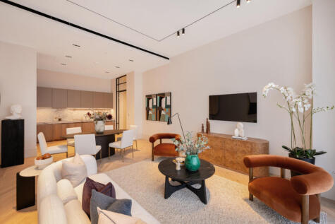 Queensway, London, W2