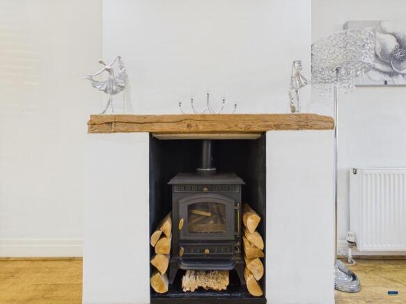 3 bed House for sale Image 5