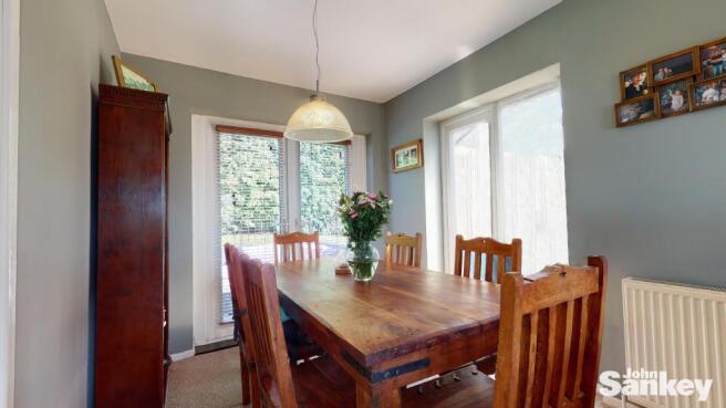 Dining area.jpg