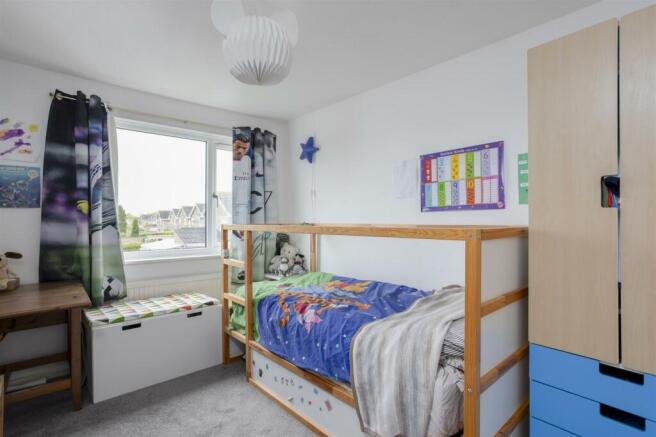 10A_Keble_Park_Crescent_16.jpg