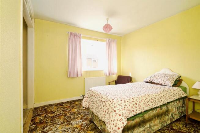 3 bed Semi-Detached for sale Image 11