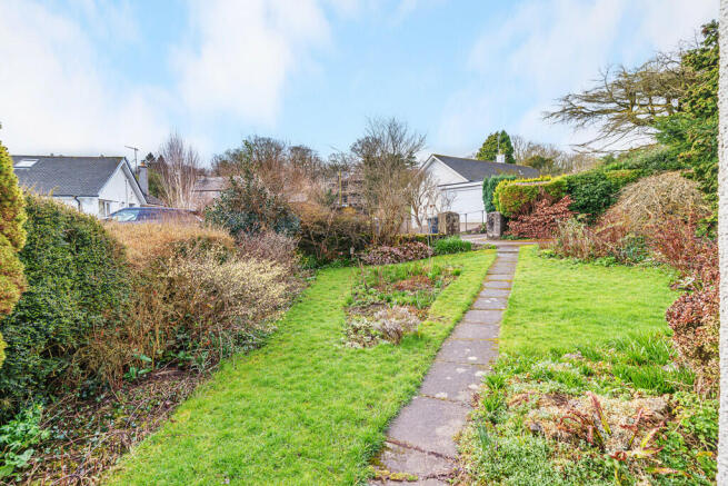 Extensive Gardens