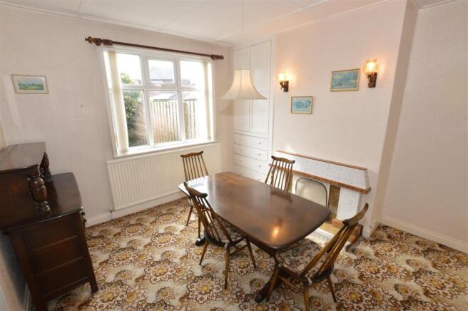3 bed Semi-Detached for sale Image 5