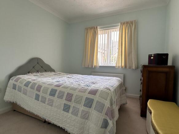 Bed 1.JPG