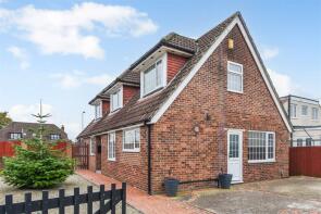 Rycroft, Mill Road, Denmead PO7 6PA