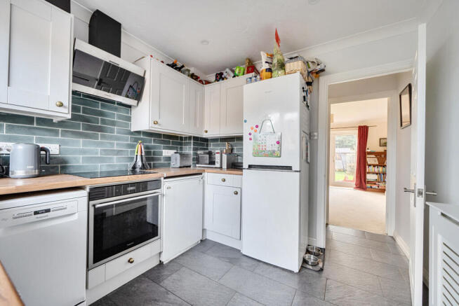 1408984-2-698f559...