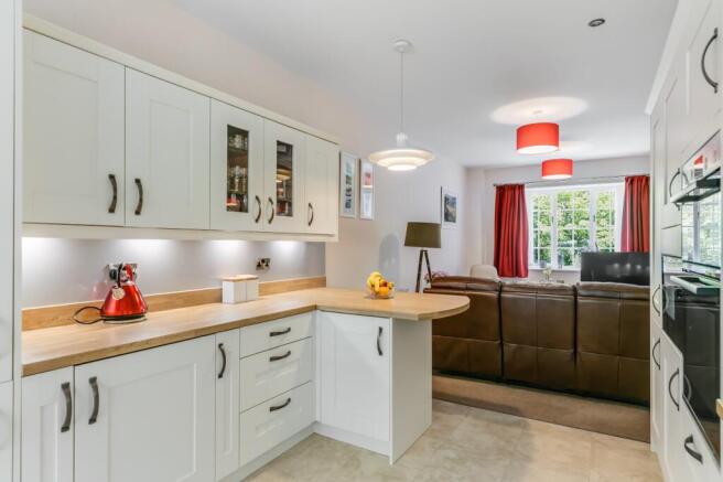 3 bed Parking for sale Image 6