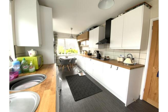 Kitchen/Breakfast