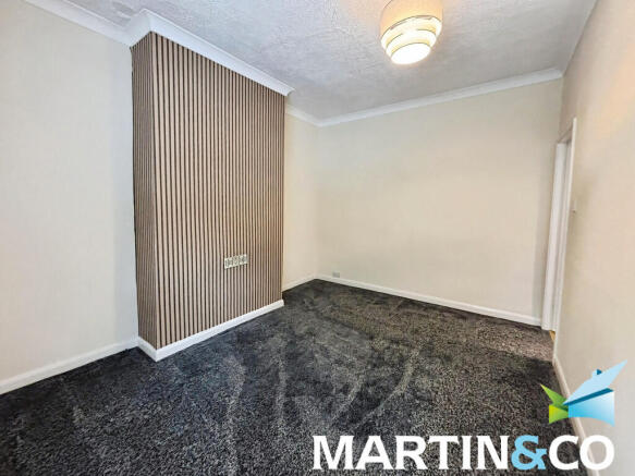 1 bed Terraced to rent Image 12