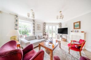 1, Wittering Close, Kingston Upon Thames KT2 5GA