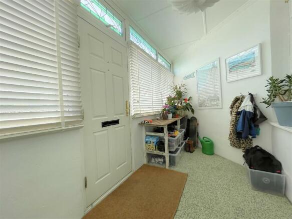 ENTRANCE PORCH