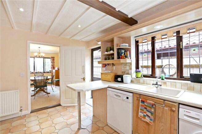 Kitchen/Breakfast Rm