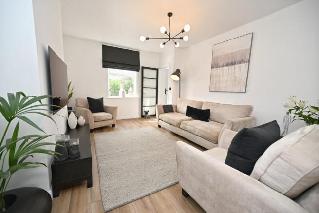 3 bed Terraced for sale Image 5