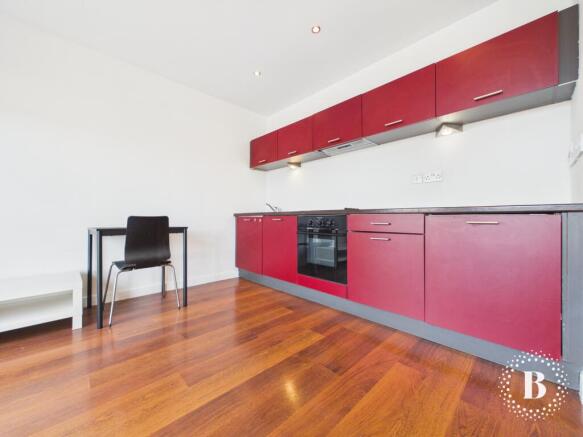 1 bed Apartment to rent Image 3