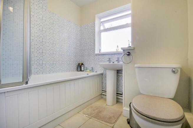 Modern Bathroom