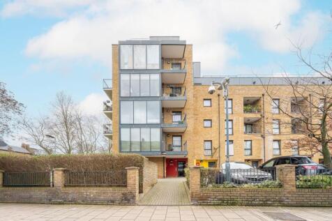 Brixton Road, Oval, London, SW9