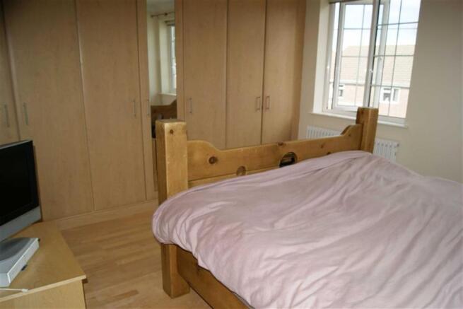 Bedroom 1: