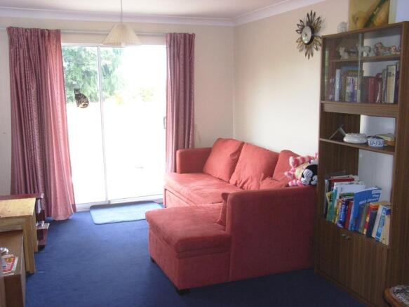 Bed 2/Dining Rm