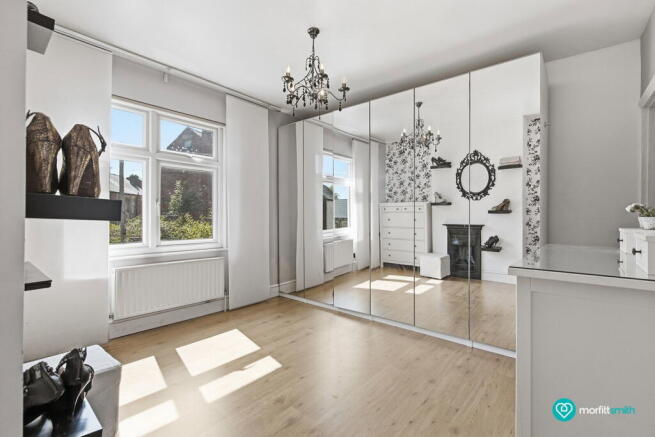 3 bed Terraced for sale Image 11