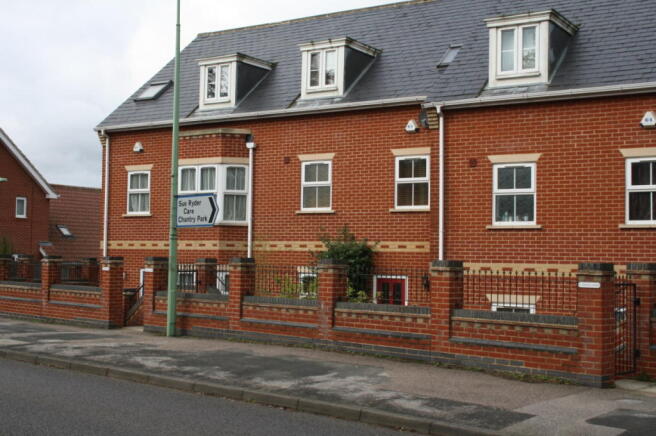 Photo 10