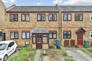 74, Thornhill Road, London E10 5LL