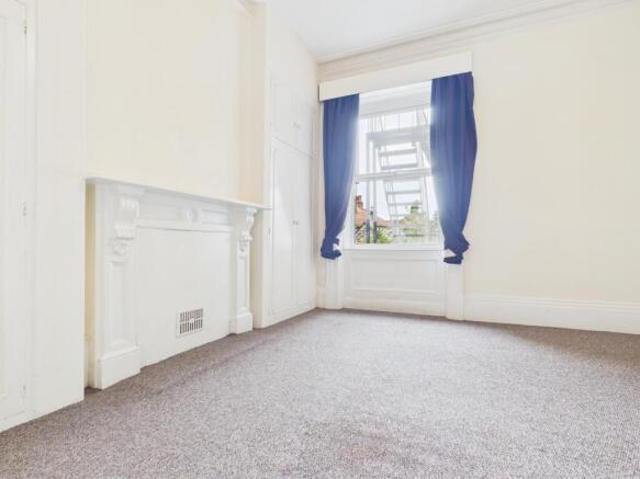1 bed Flat to rent Image 8