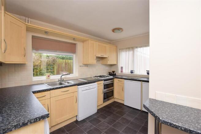 Kitchen/ Breakfast Room