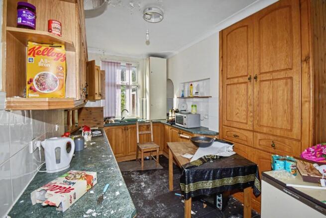 5 bed Terraced for sale Image 6