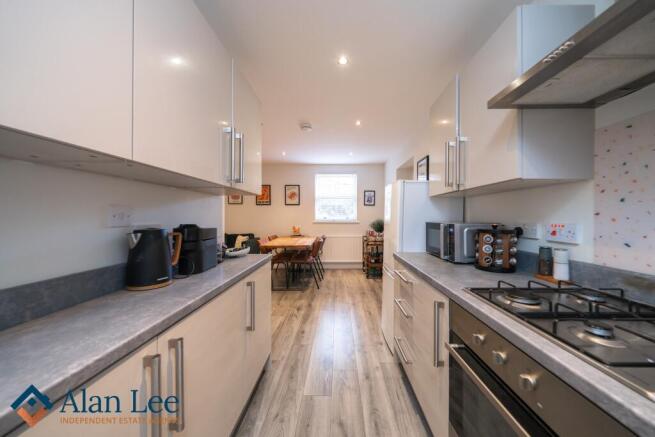 Living Kitchen Diner