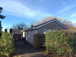 15, Simcoe Way, Honiton EX14 4UR
