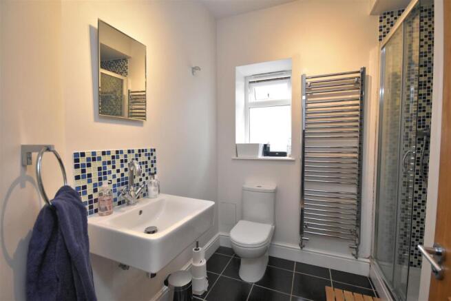 Shower room.jpg