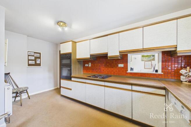 3 bed Bungalow for sale Image 7