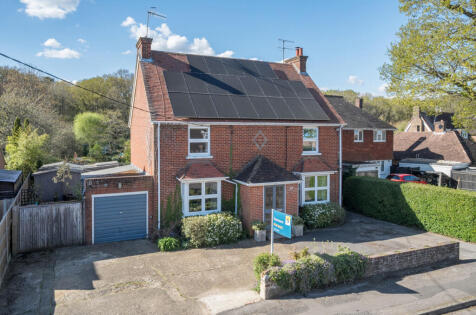 Yew Tree Road, Witley, Godalming, Surrey, GU8