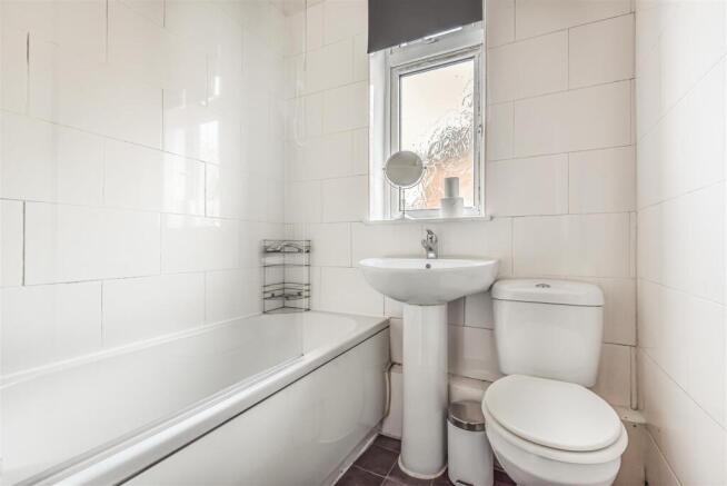 5 bed End of Terrace to rent Image 8