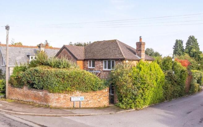 4-bed detached on Twyfords, Crowborough, TN6, £550,000