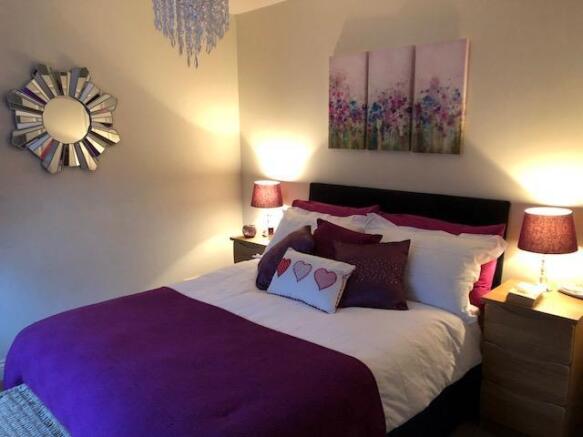 BEDROOM 1