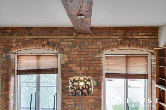 1 bed Flat for sale Image 5