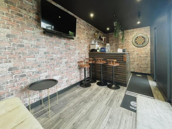 Bar/Games Room/Potential Home Office