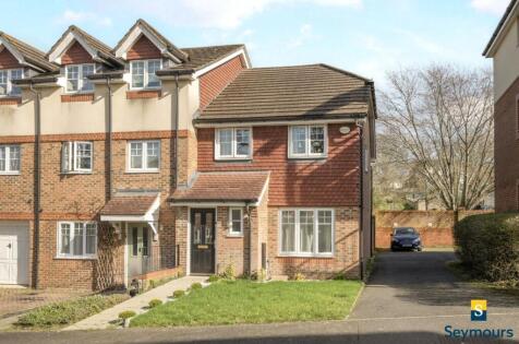 School Meadow, Guildford, Surrey, GU2