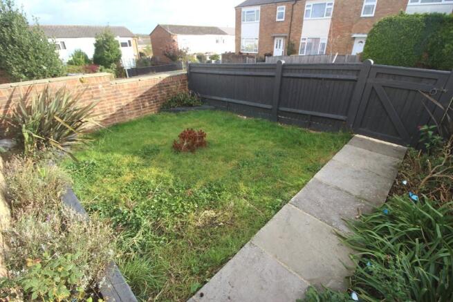 FRONT GARDEN