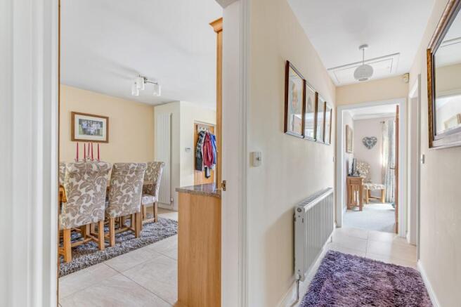 3 bed Bungalow for sale Image 5