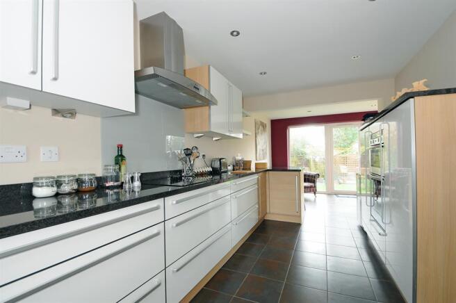 Kitchen 2