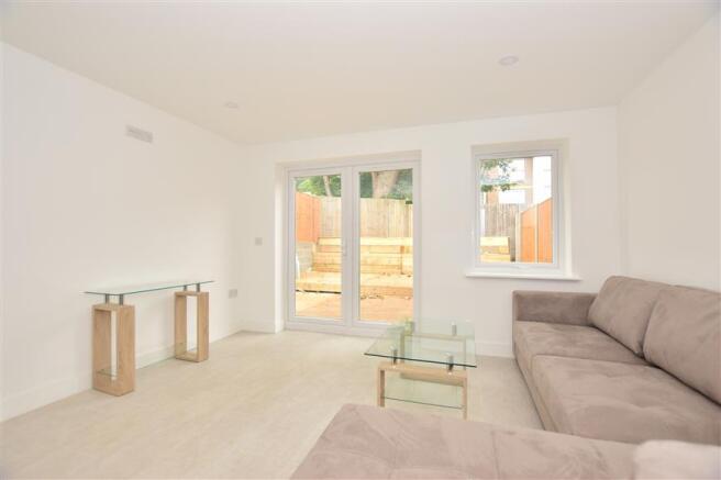 Kitchen/ Living Area