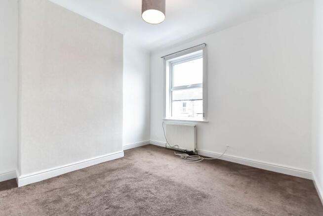 2 bed Terraced to rent Image 7