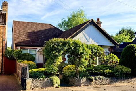Cedar Park Road, Enfield