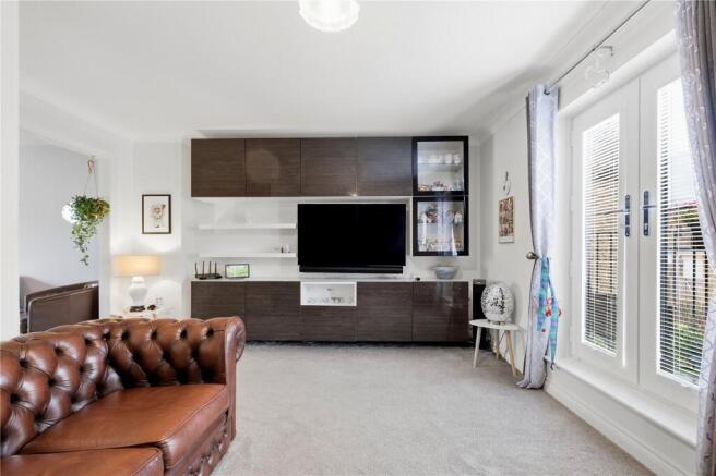 3 bed Terraced for sale Image 12