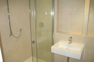 ENSUITE SHOWER ROOM